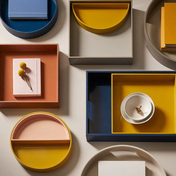 LACQUER HALF CIRCLE TRAY TUSCANY GOLD​ - Picture 3 of 3